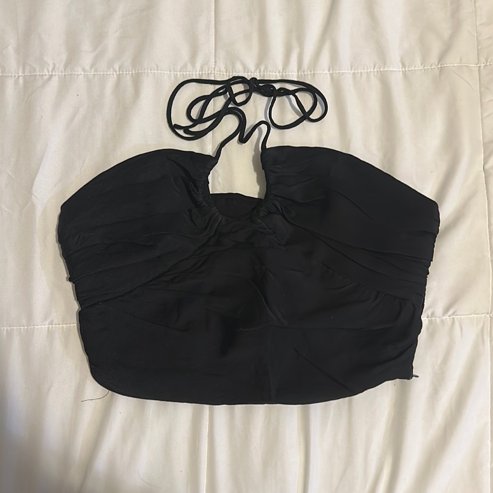 Zara black crop top 🖤